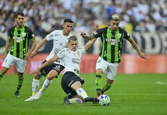 Imagem da noticia Copa do Brasil: Corinthians bate América-MG nos pênaltis e encara São Paulo na semi