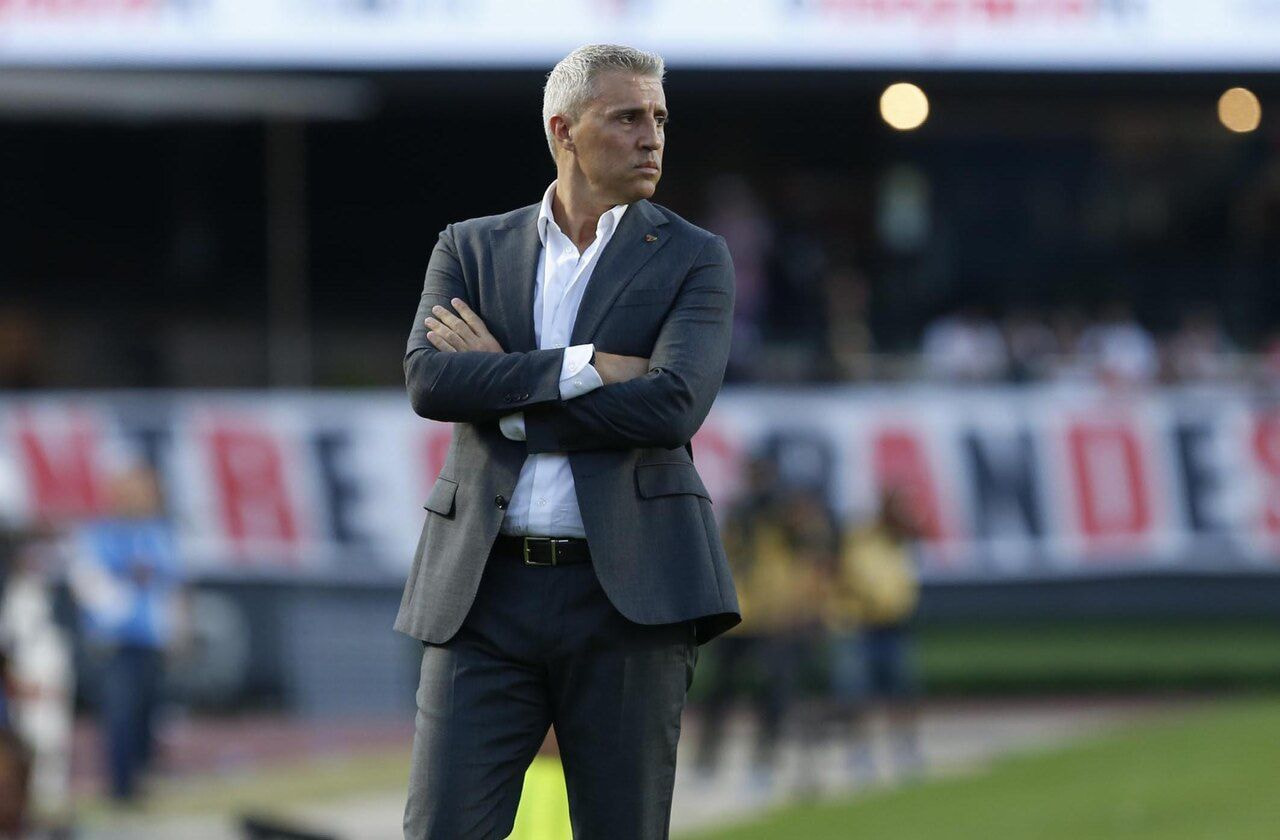 Imagem da noticia São Paulo vira a chave para a Copa do Brasil e Crespo indica mudanças no time