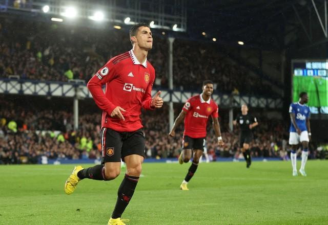 Imagem da noticia Desempregado, Cristiano Ronaldo recebe proposta para ganhar R$ 1 bilhão