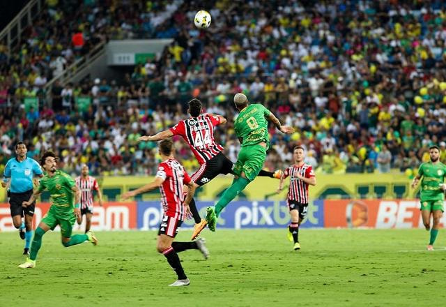 Imagem da noticia São Paulo empata com Cuiabá e chega ao sexto jogo sem vitória