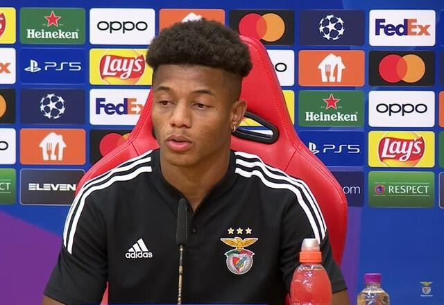 Imagem da noticia Benfica: David Neres projeta "jogo difícil" diante do Dínamo de Kiev