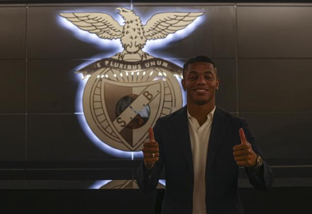 Imagem da noticia Benfica anuncia a contratação do atacante brasileiro David Neres