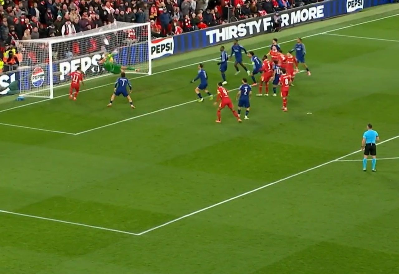 Que defesa! Donnarumma impede Luis Díaz de empatar para o Liverpool