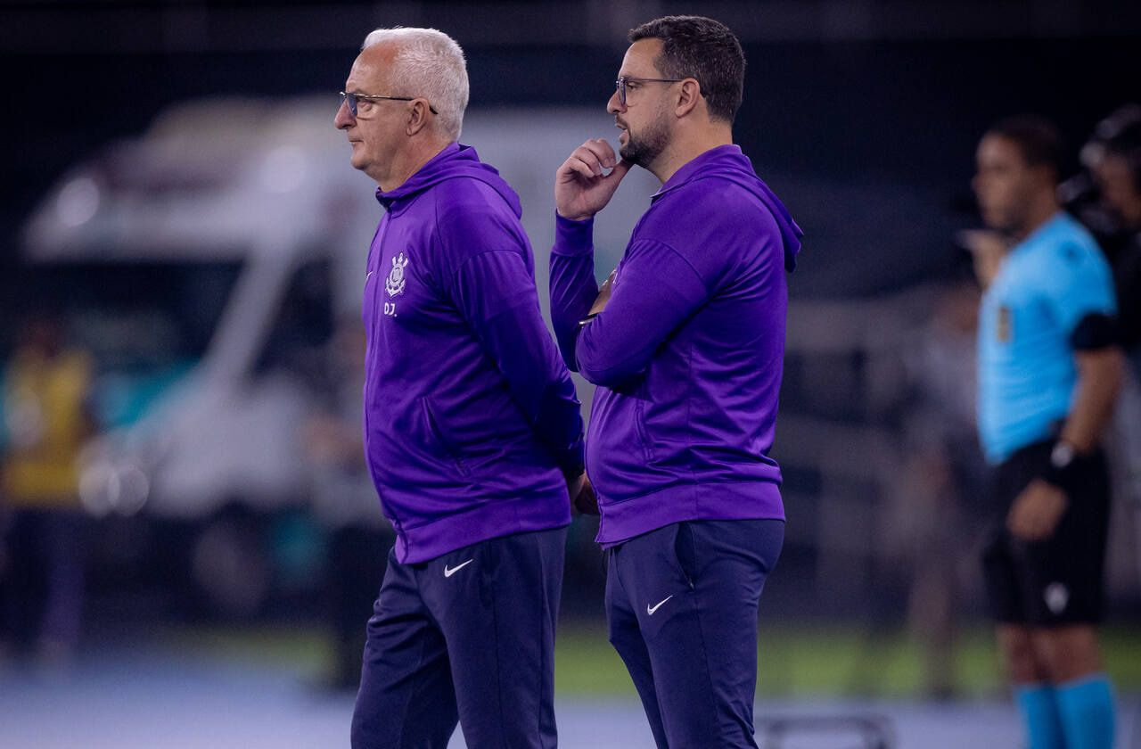 Imagem da noticia Corinthians projeta dérbi decisivo com força máxima: "Jogo fundamental"