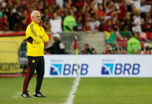 Imagem da noticia Do câncer à final, Dorival trilha caminho surpreendente por título da Libertadores