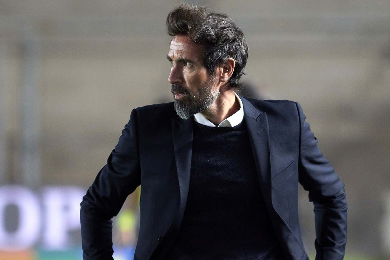 Imagem da noticia Técnico do Estudiantes critica postura do Flamengo: "Inventaram várias histórias"