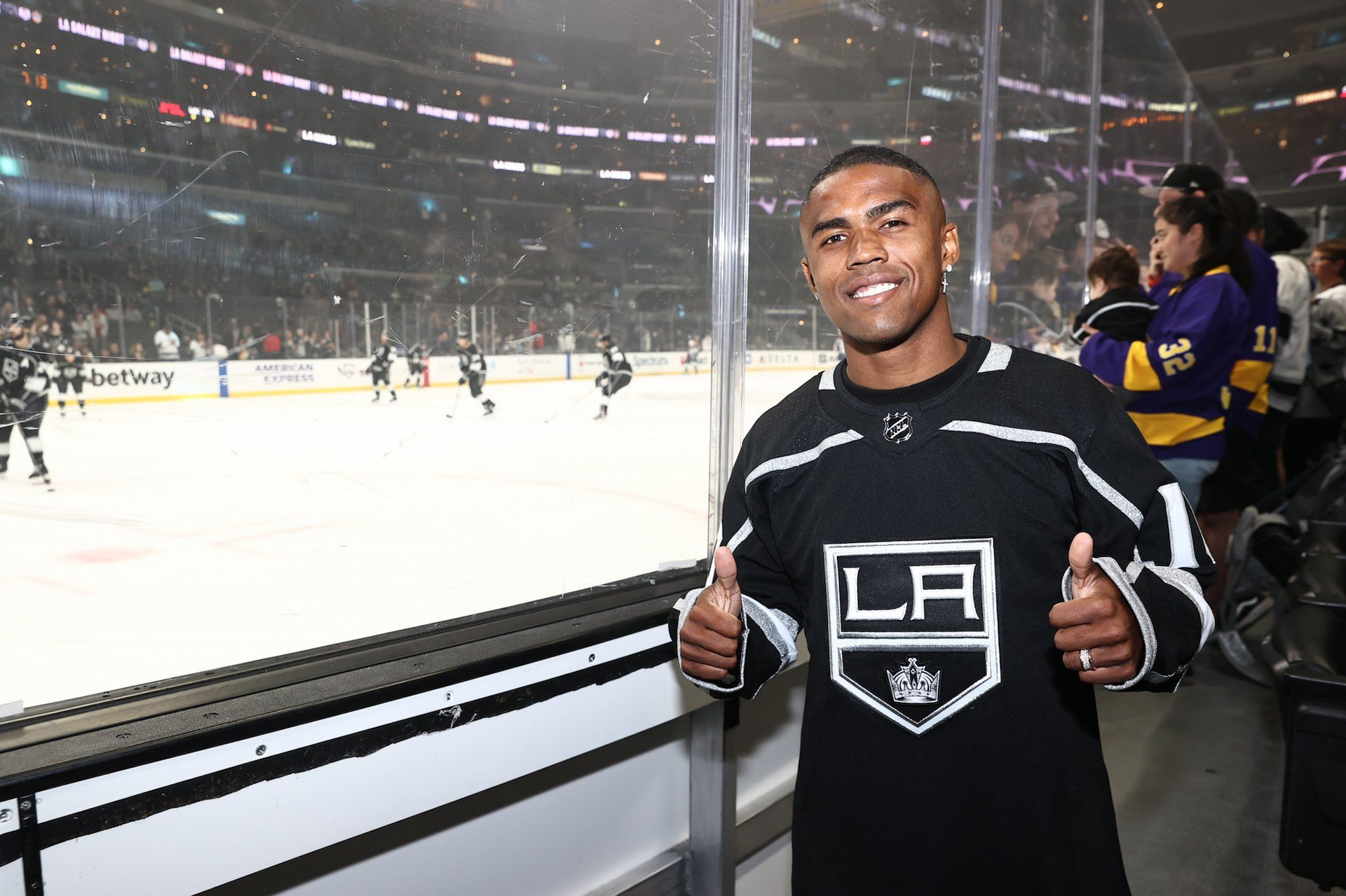 Imagem da noticia Veja detalhes do contrato de Douglas Costa com o Fluminense