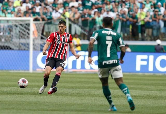 Imagem da noticia Zagueiro do São Paulo, Ferraresi rompe ligamentos do joelho