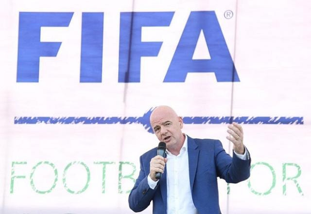 Imagem da noticia Fifa pode punir CBF e times brasileiros pela queda de Ednaldo Rodrigues?