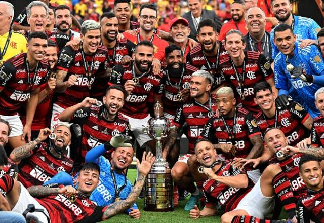 Imagem da noticia "Real Madrid, pode esperar, a sua hora vai chegar", canta dirigente do Flamengo