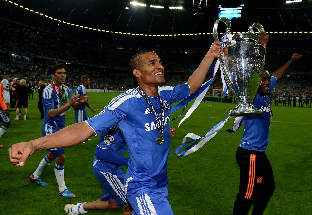 Imagem da noticia  Ex-jogador do Chelsea vira soldado da França e treina na Amazônia