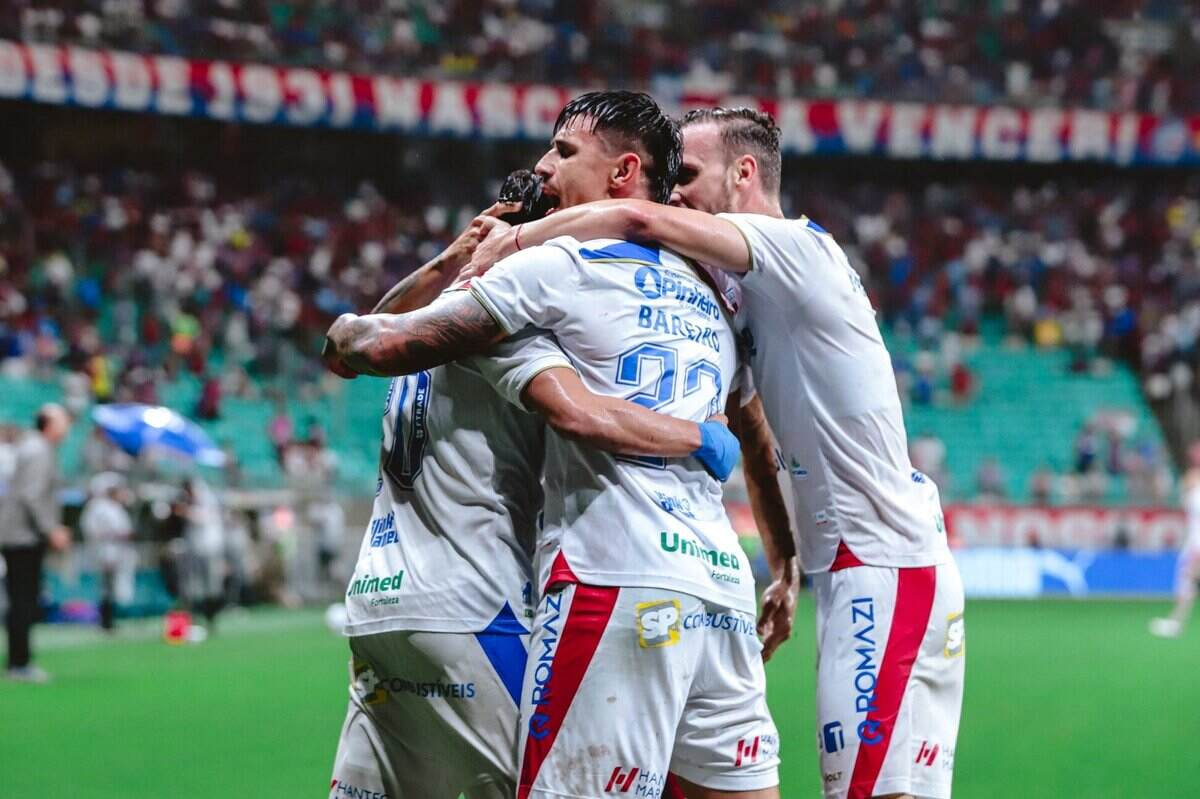 Imagem da noticia Fortaleza surpreende, vence o Bahia fora de casa e segue vivo no Brasileirão