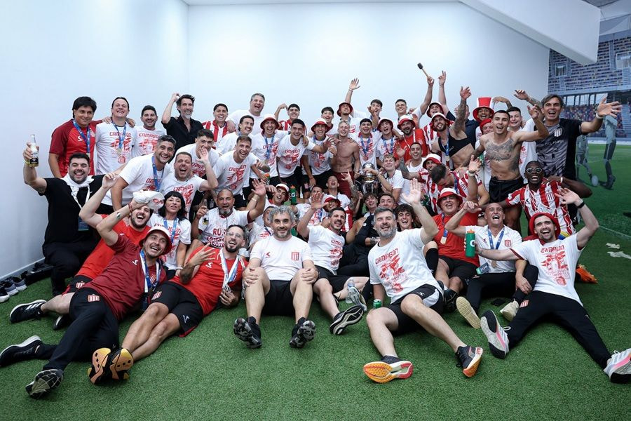 Imagem da noticia Estudiantes, campeão argentino, ganha menos que vencedor da Série B