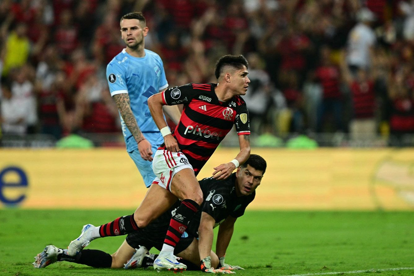Imagem da noticia Flamengo larga na frente em confronto das oitavas contra o Bolívar