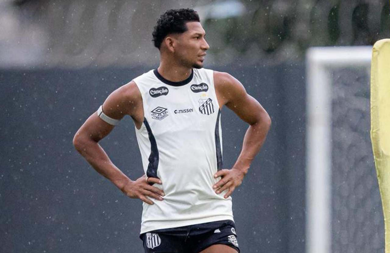 Imagem da noticia Rony treina com o Santos e fica à disposição para o clássico contra o São Paulo