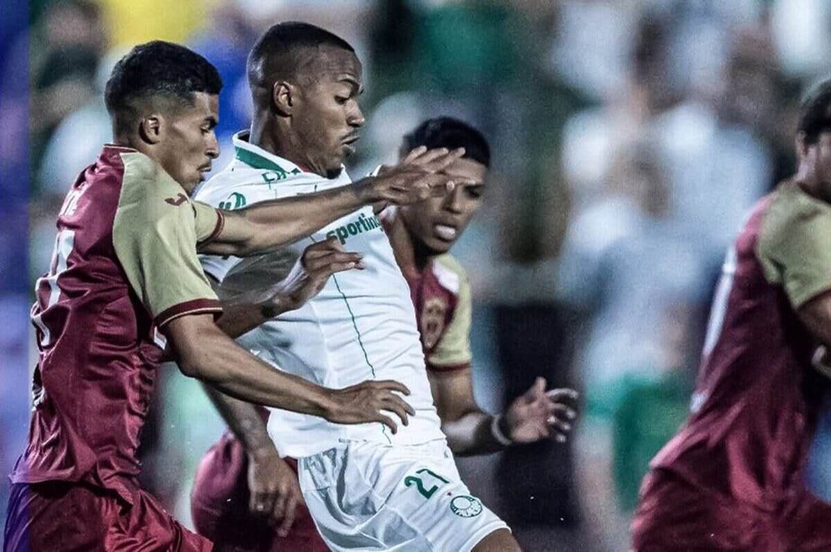 Imagem da noticia Palmeiras faz jogo protocolar e vence a Portuguesa em estreia no Paulistão