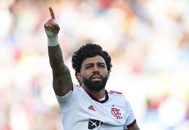 Imagem da noticia Flamengo aproveita expulsão, vence Al Ahly e fica em terceiro no Mundial