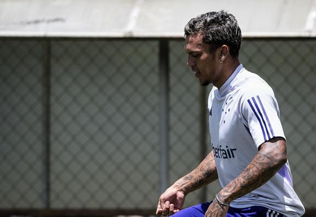 Imagem da noticia Gabriel Veron lesiona pé direito e terá de passar por cirurgia