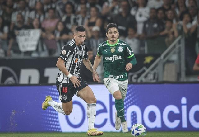 Imagem da noticia Palmeiras e Atlético-MG empatam, mas mantêm posições no G4 do Brasileirão