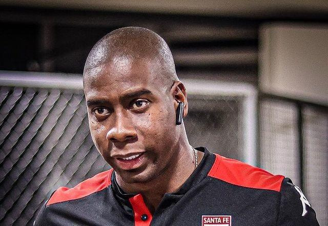 Imagem da noticia Jogador mostra pênis para árbitro em partida do Campeonato Colombiano