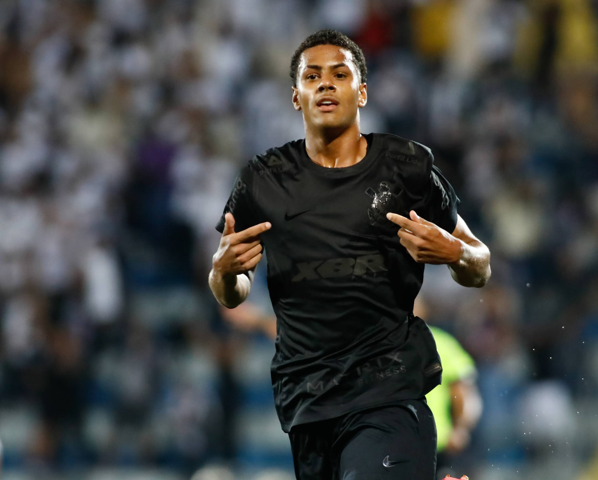 Imagem da noticia Chelsea acerta compra de Denner, de 17 anos, junto ao Corinthians