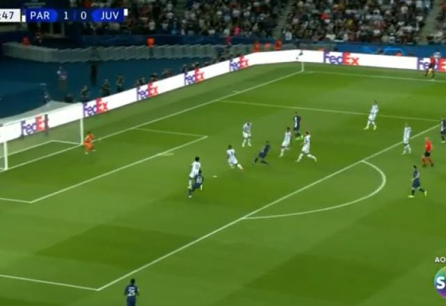 Imagem da noticia Ninguém segura! Mbappé tabela com Hakimi e faz outro golaço para o PSG