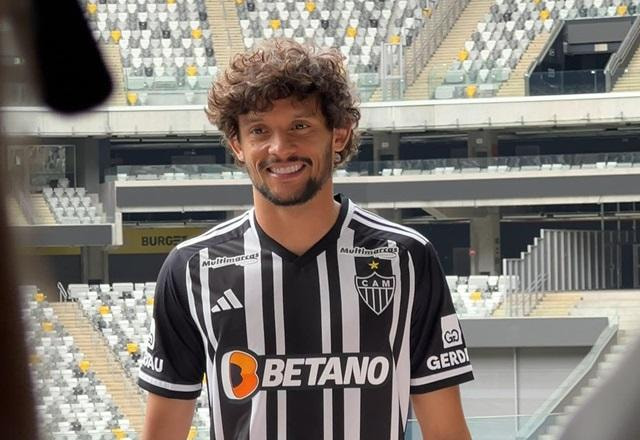 Imagem da noticia Scarpa responde sobre criptomoedas e Willian Bigode: "Vontade de falar tudo"