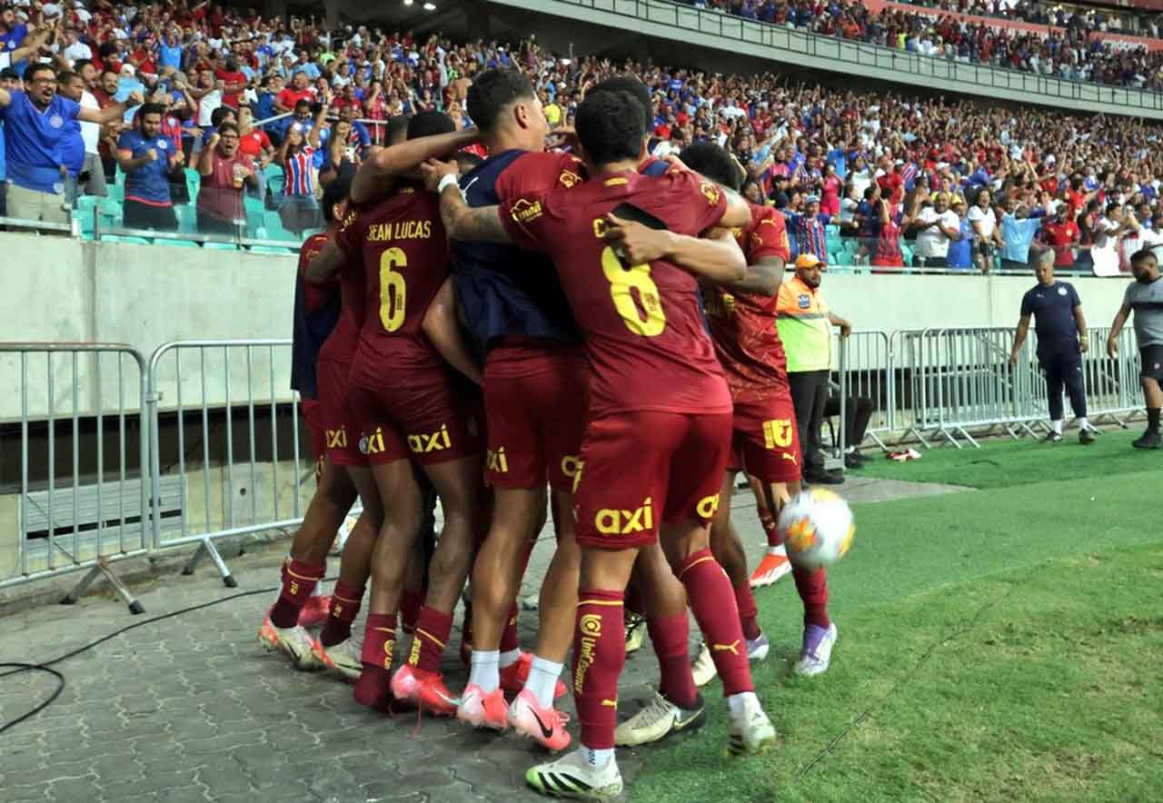 Imagem da noticia Bahia marca no fim, vence o Ceará e avança para a final da Copa do Nordeste