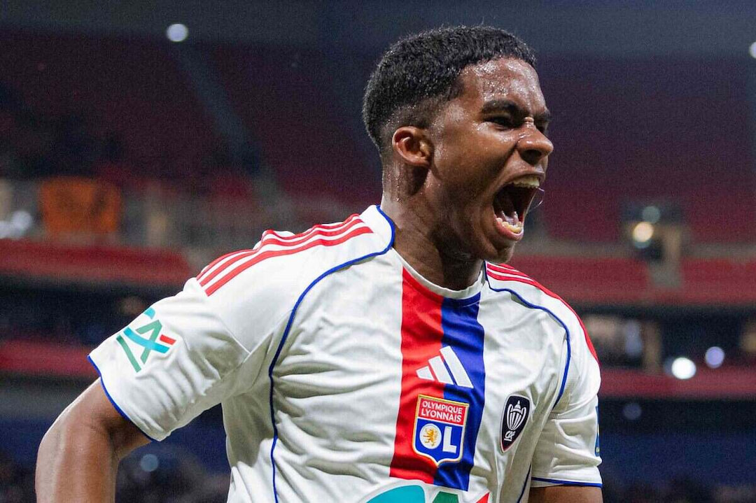 Endrick marca golaço e Lyon avança na Copa da França