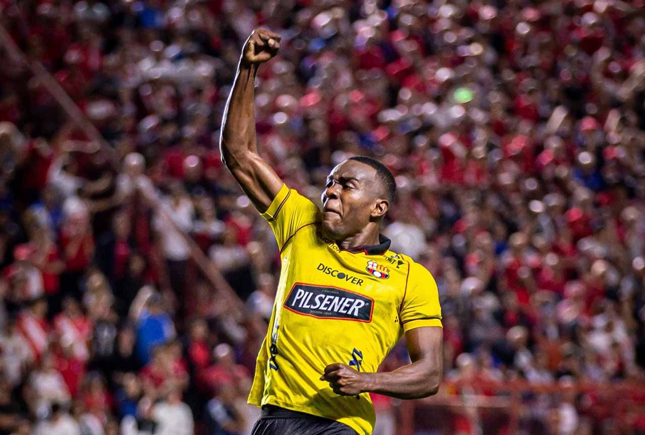 Imagem da noticia Barcelona elimina Argentinos Jrs nos pênaltis e pega Botafogo na Liberta