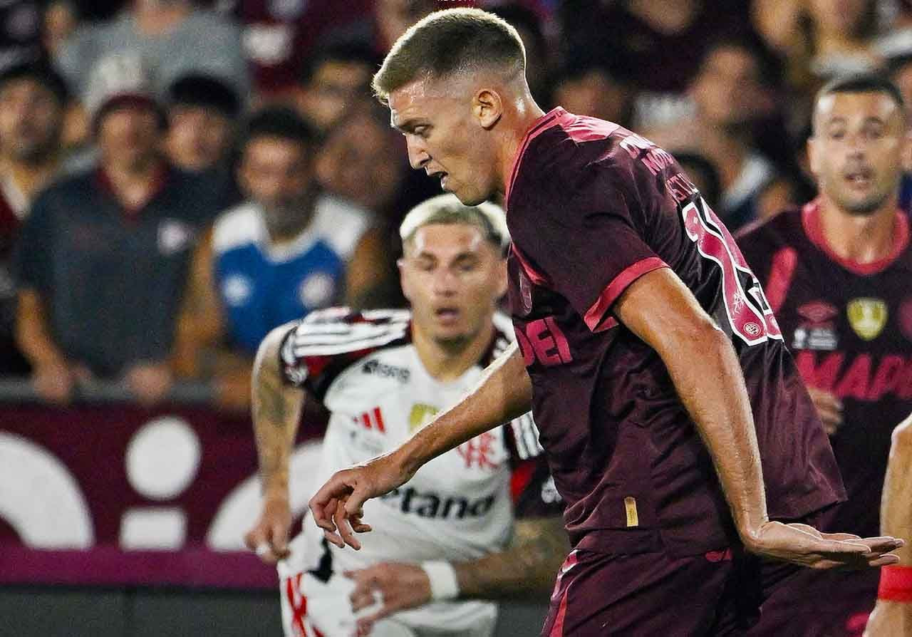 Imagem da noticia "Herói" do Lanús contra o Flamengo se recuperou de lesão em tempo mínimo