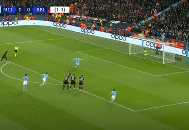 Imagem da noticia Haaland cobra pênalti e abre o placar para o City contra o Leipzig