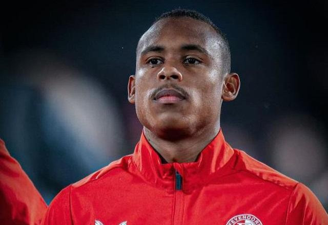 Imagem da noticia Jornal da Espanha chama atacante brasileiro de "descendente de escravos"