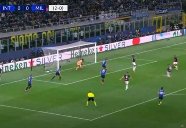 MILAGRE! Onana impede primeiro gol do Milan sobre a Inter de Milão