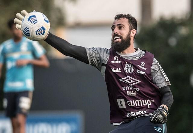 Imagem da noticia Ex-Santos, Jandrei é anunciado como novo goleiro do São Paulo