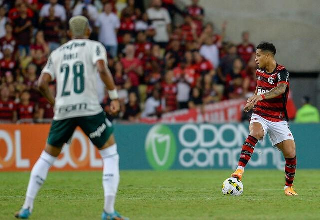 Imagem da noticia Promessas do Brasil, João Gomes e Danilo trocam elogios após Flamengo x Palmeiras