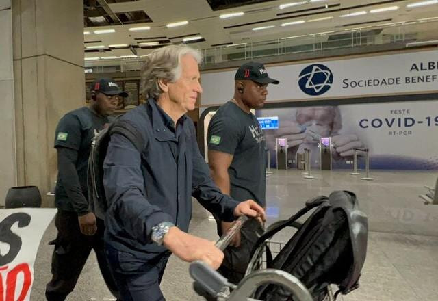 Imagem da noticia Jorge Jesus chega ao Rio para passar férias: "Sou turista, não treinador"