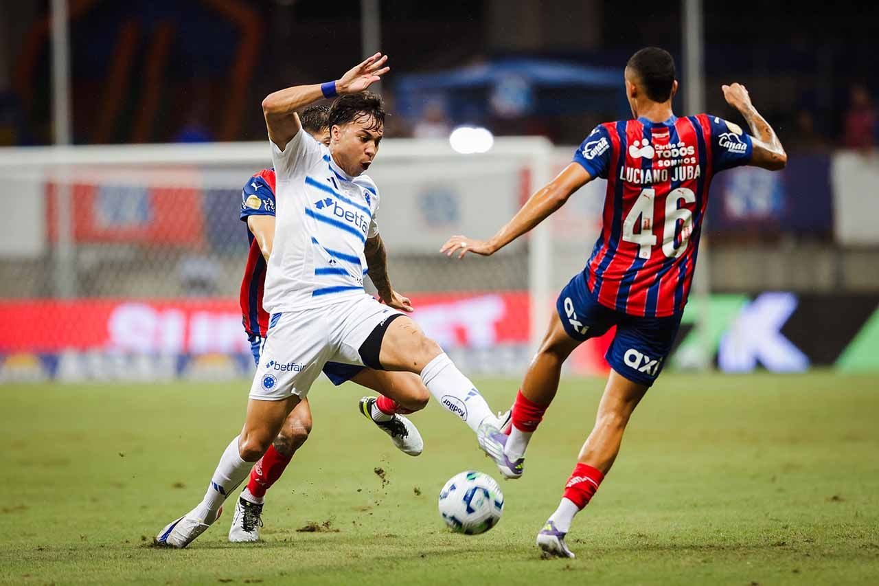 Imagem da noticia Gabigol faz golaço, e Cruzeiro vence Bahia de virada