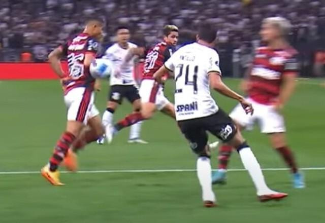Imagem da noticia Conmebol esclarece gol de Arrascaeta em divulgação de áudio do VAR