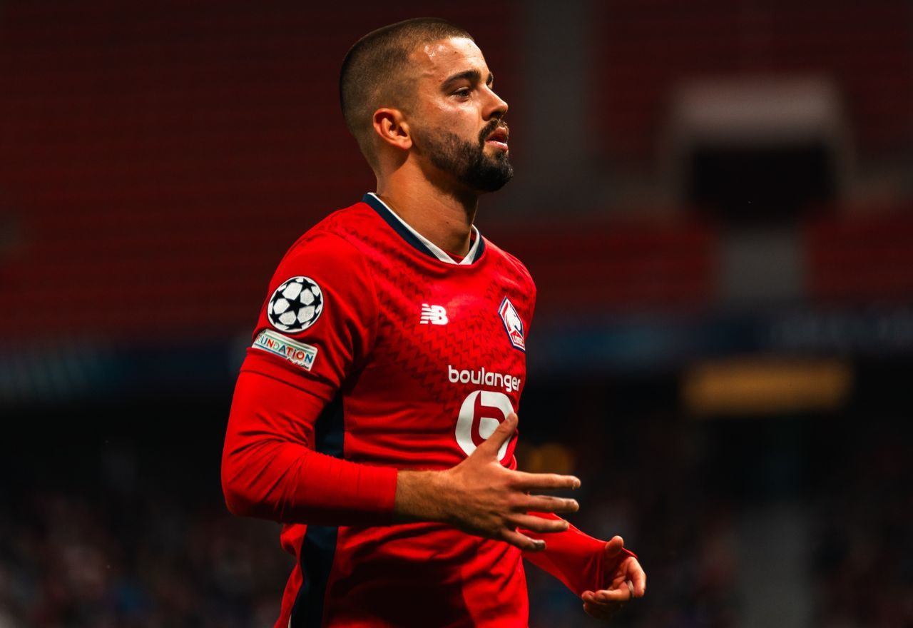 Lille vence Slavia Praha e larga na frente pelos playoffs da Champions League