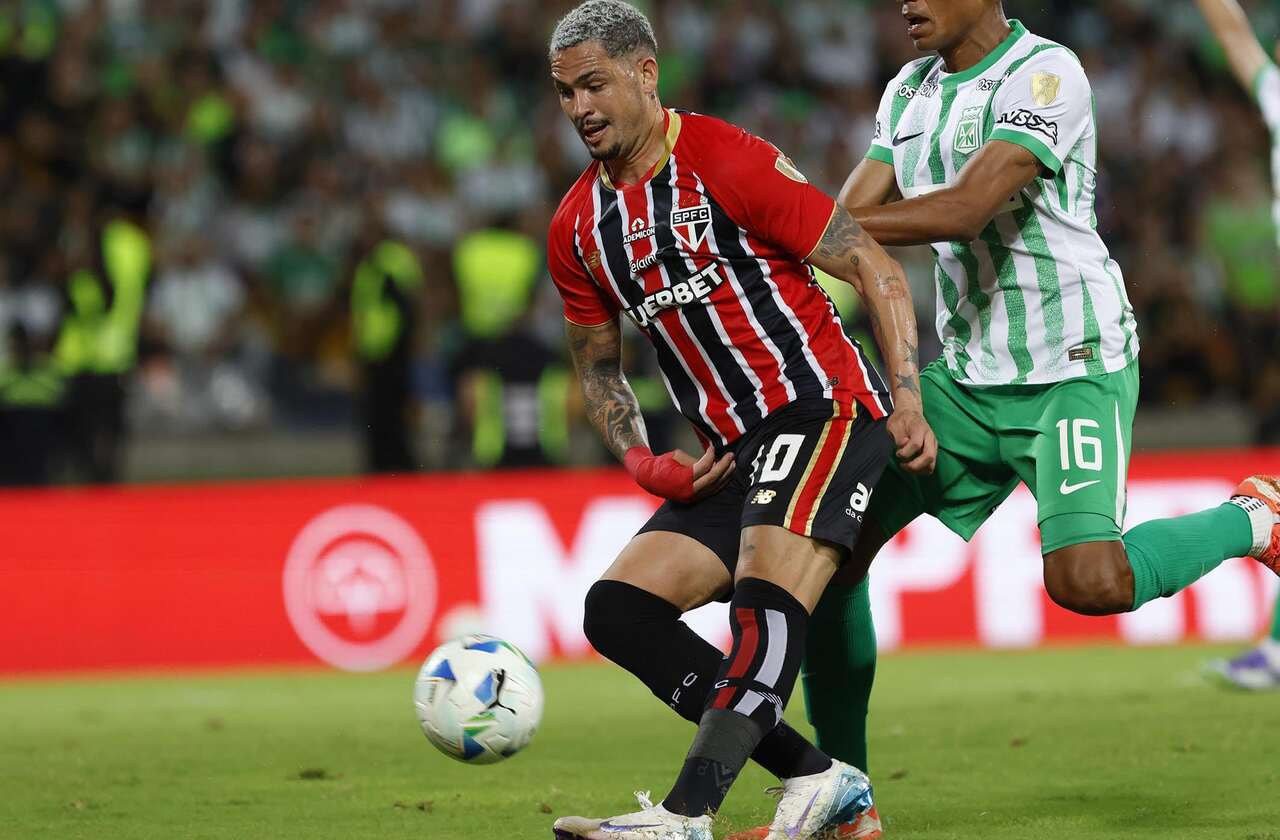 Imagem da noticia Luciano se reencontra no São Paulo com Crespo: "Estou mais à vontade"