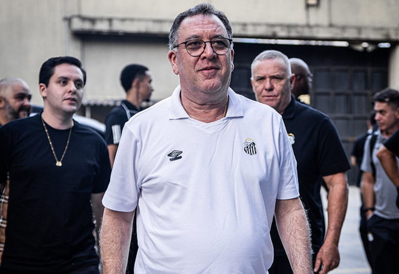 Imagem da noticia Marcelo Teixeira detona atuação do Santos após derrota: "Inadmissível! Falhas gravíssimas"