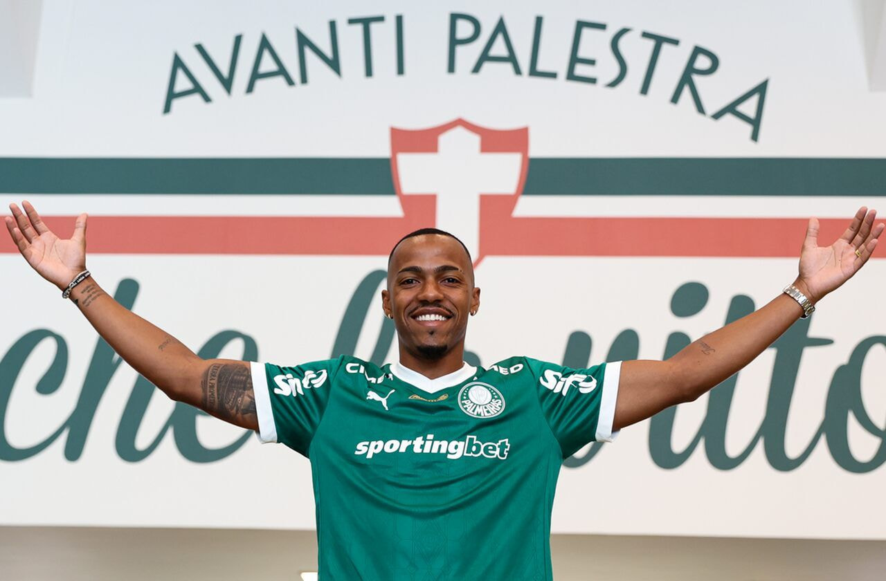 Imagem da noticia Marlon Freitas agradece confiança do Palmeiras e analisa briga por posição