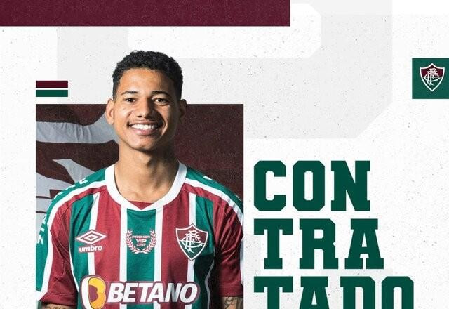 Imagem da noticia Fluminense anuncia contratação de Marrony, ex-Vasco e Atlético-MG