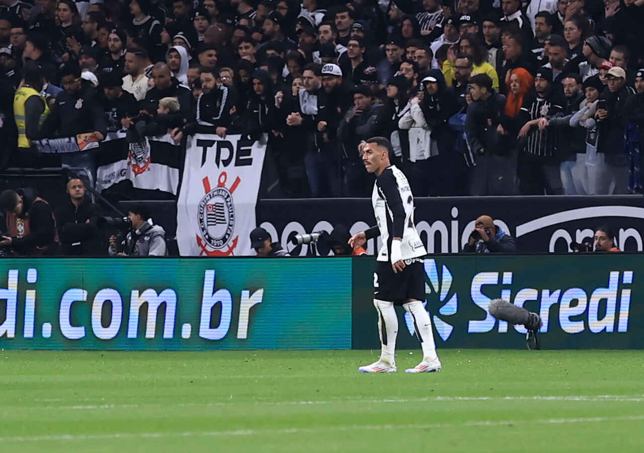 Imagem da noticia Matheuzinho não tem lesão, mas vira dúvida no Corinthians para o Dérbi