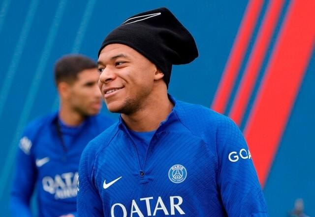 Imagem da noticia O que você faria? Dono do maior salário do PSG, Mbappé recebe R$ 30 milhões por mês