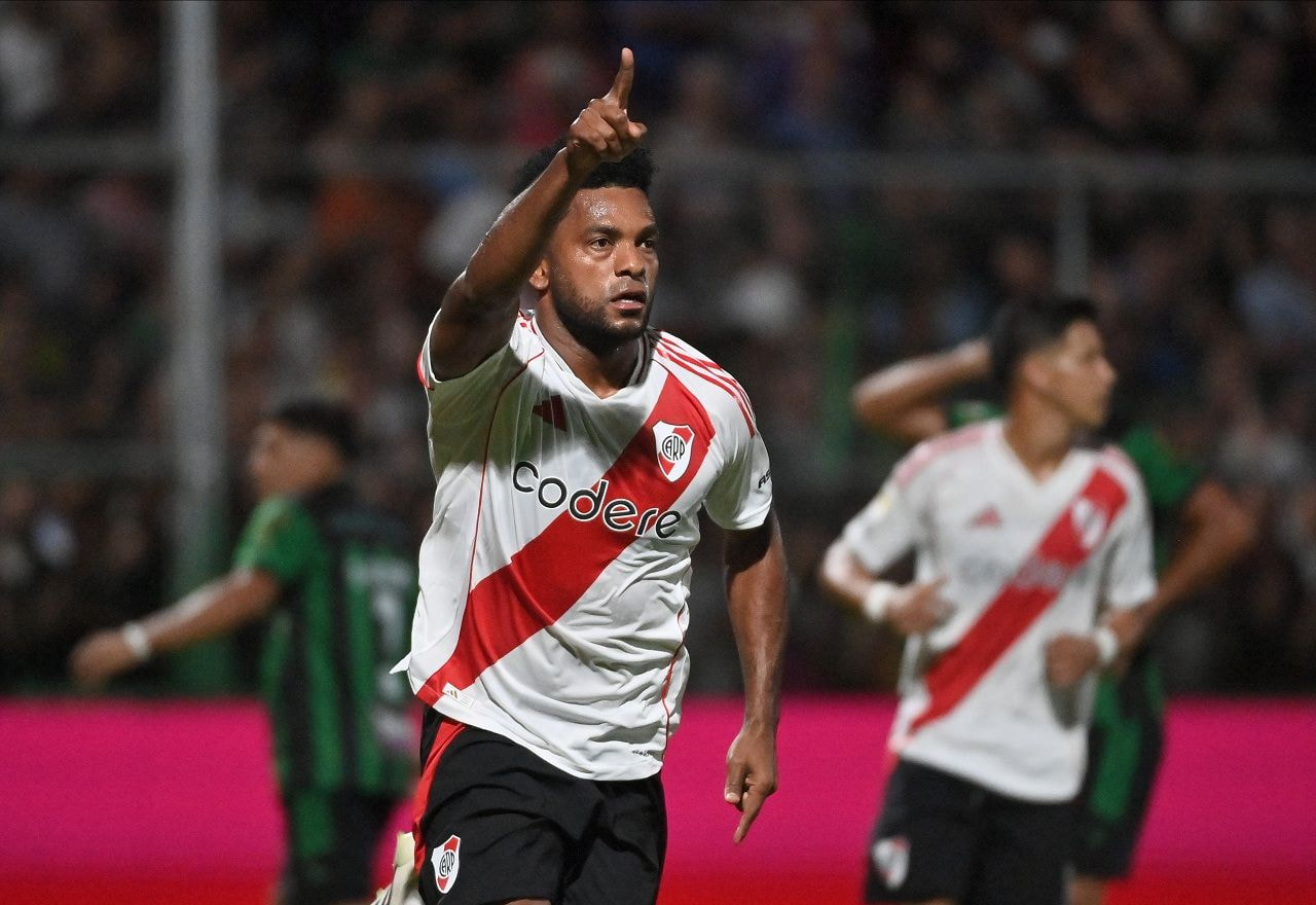Borja coloca River Plate um nível acima dos clubes sul-americanos