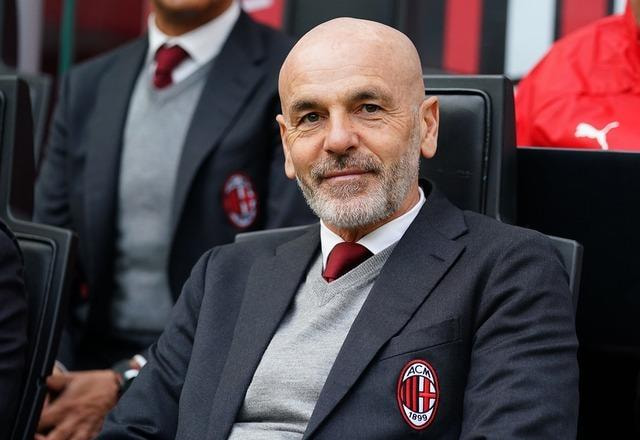 Imagem da noticia Técnico do Milan crê em classificação diante da Inter: "As surpresas existem"