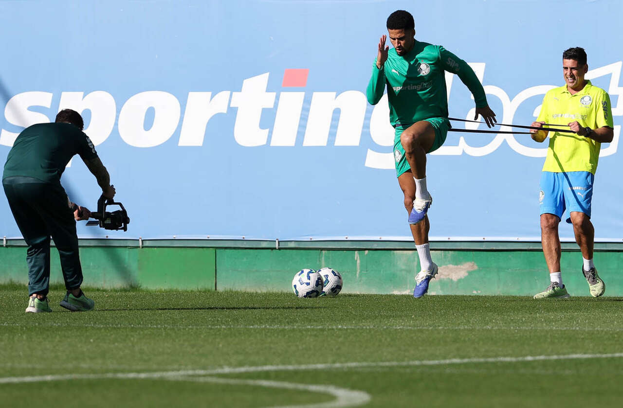 Imagem da noticia Palmeiras tem expectativa de retornos na zaga para decisão contra o Corinthians