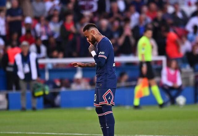 Imagem da noticia Neymar termina temporada com pior desempenho no futebol europeu